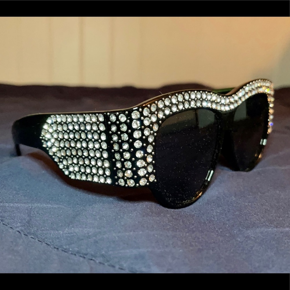 Crystal embellished sunglasses